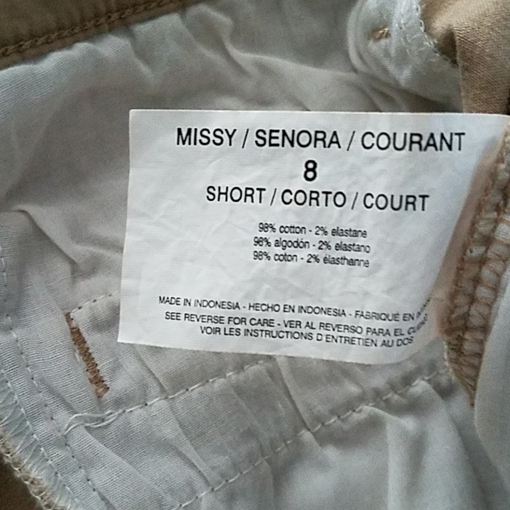 GLORIA VANDERBILT KHAKI PANTS SIZE 8 SHORT - Picture 5 of 7